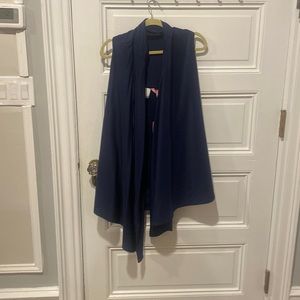 NWT - Lily Pulitzer Hana Convertible Vest - Dark Blue